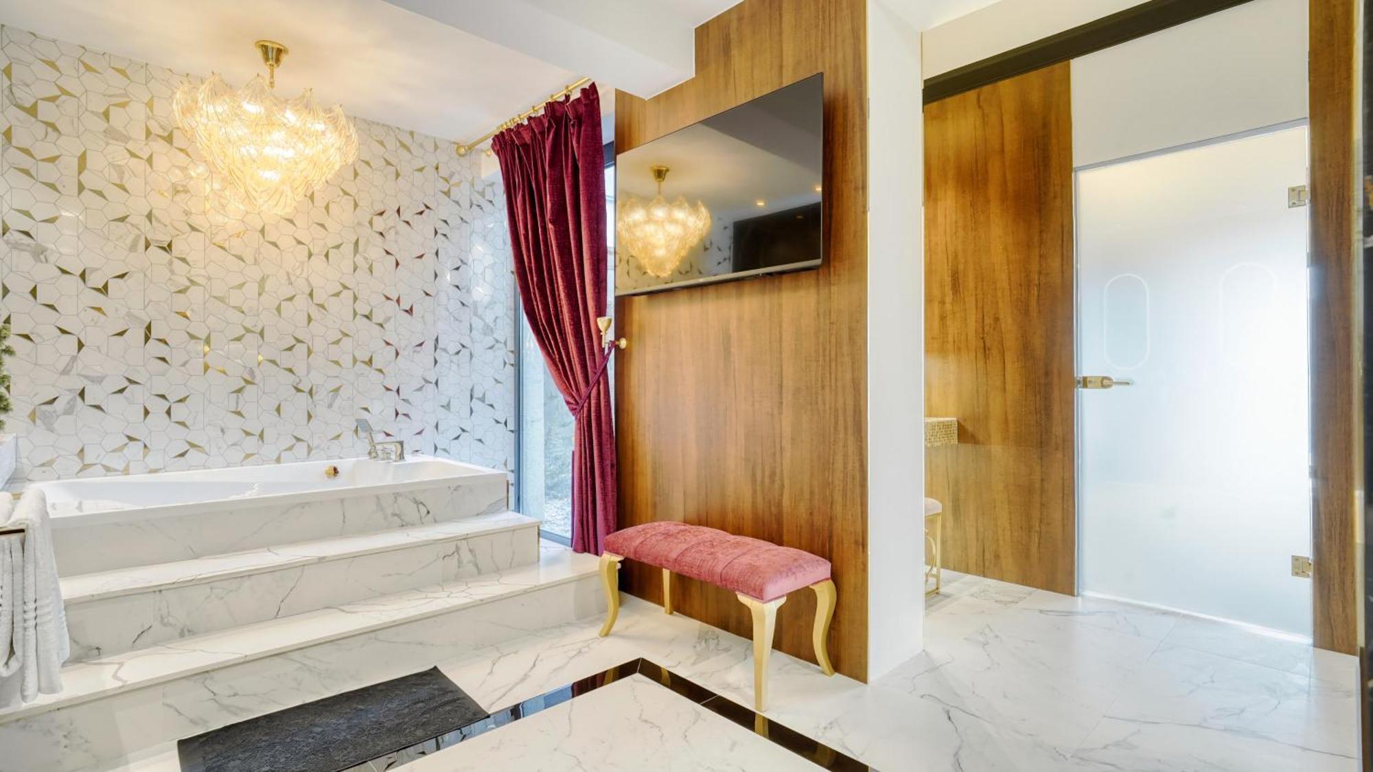 Imperia Luxury (adults Only) Braşov